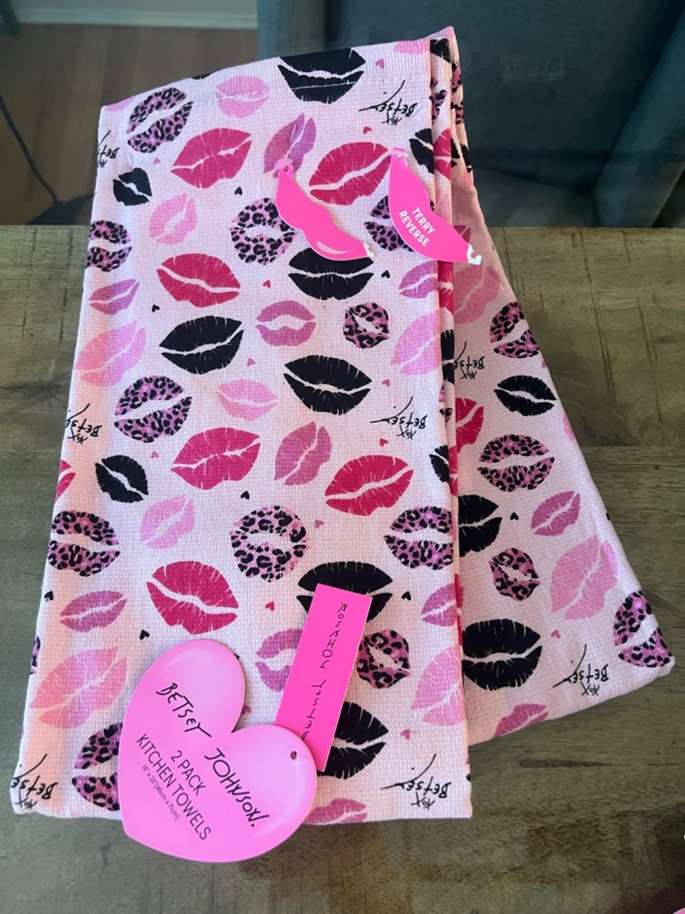 Betsey Johnson Pink & Black Lip Print Kitchen Towels - 2 Pack